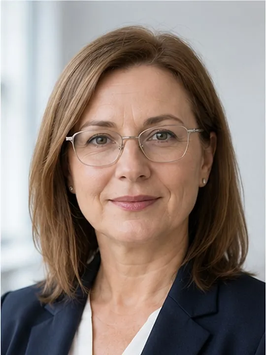 Анна Смирнова — Главный бухгалтер
